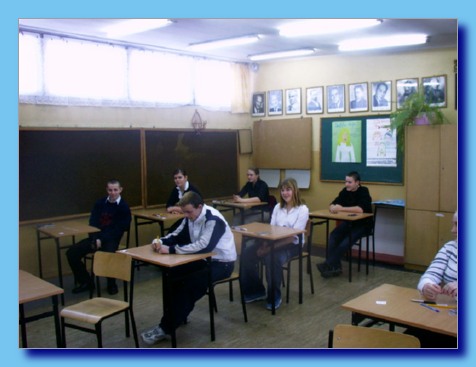 luty 2004