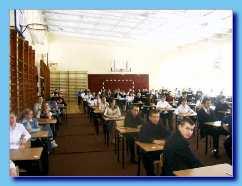 luty 2004