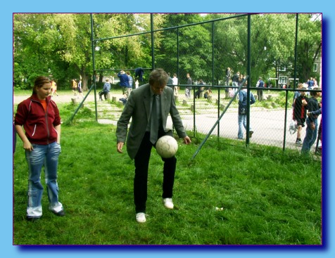 maj 2004