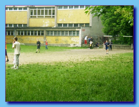 maj 2004