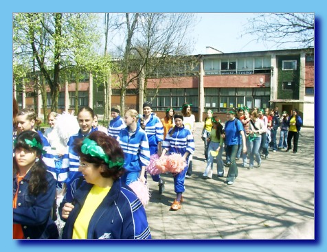 kwiecie 2004