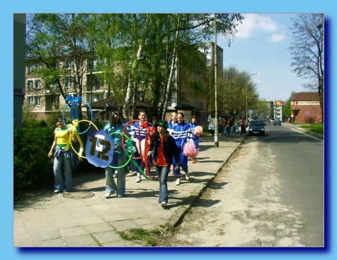 kwiecie 2004
