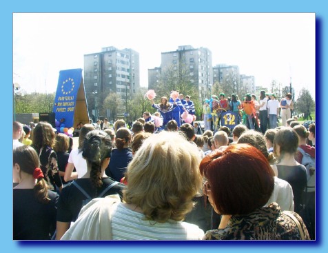 kwiecie 2004