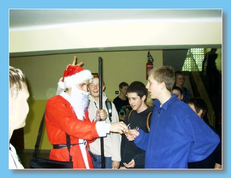 grudzie 2004