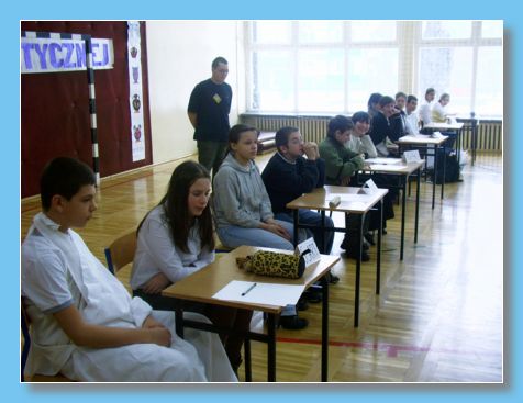 marzec 2005