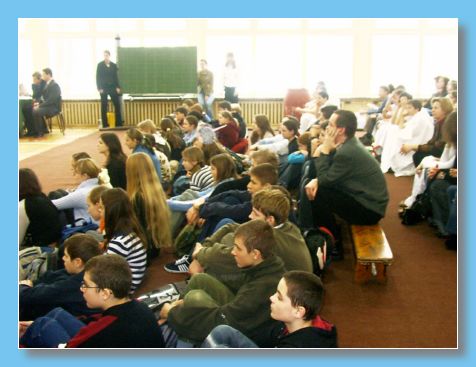 marzec 2005