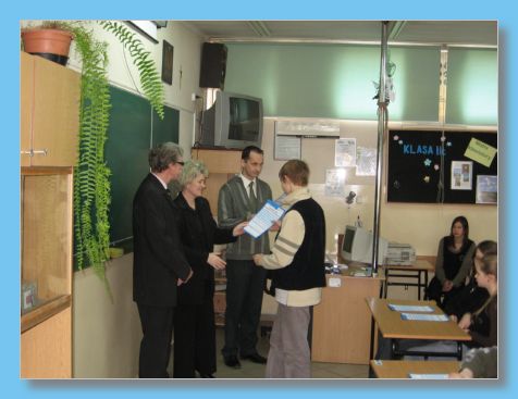 luty 2008
