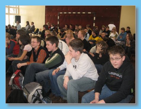 marzec 2008