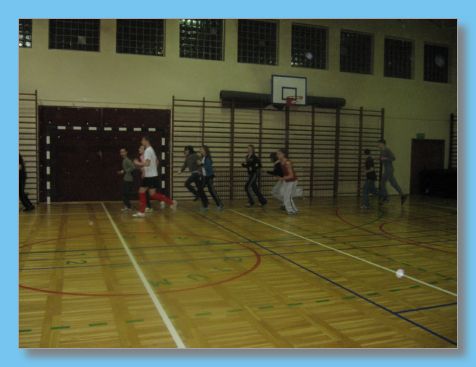 luty 2009