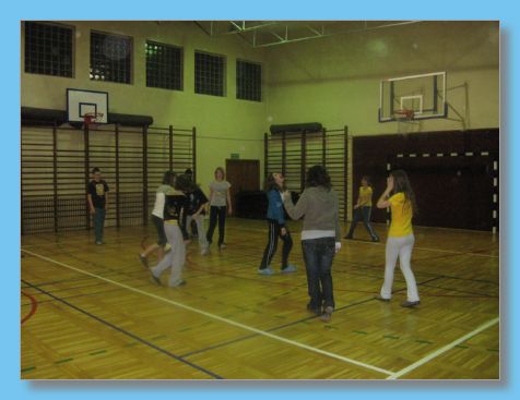 luty 2009