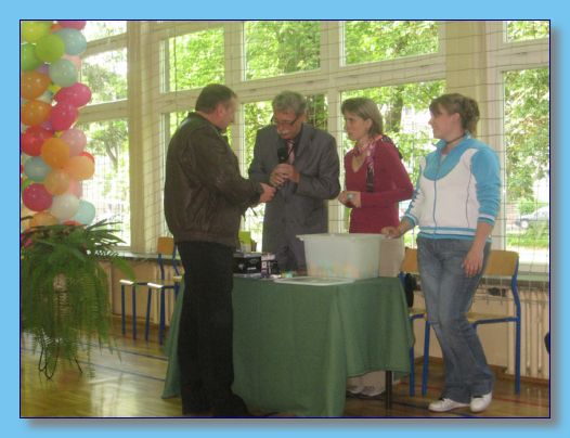 2009
