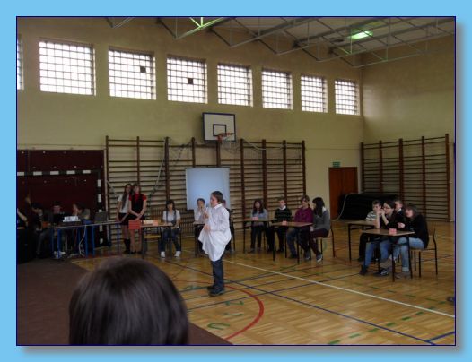 marzec 2010