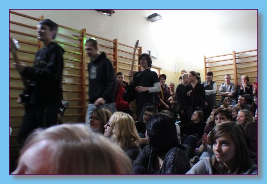 marzec 2011