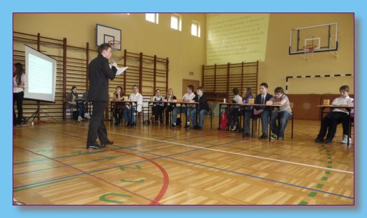 marzec 2011