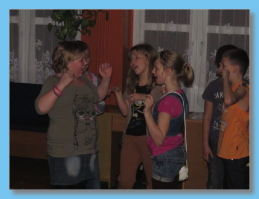 listopad 2011