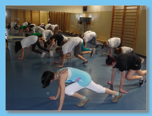 listopad 2012