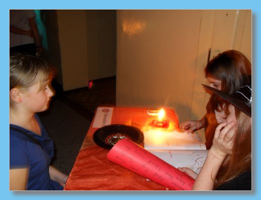 listopad 2012