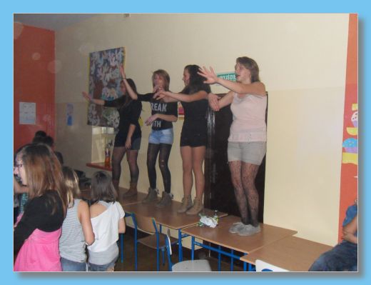 listopad 2012