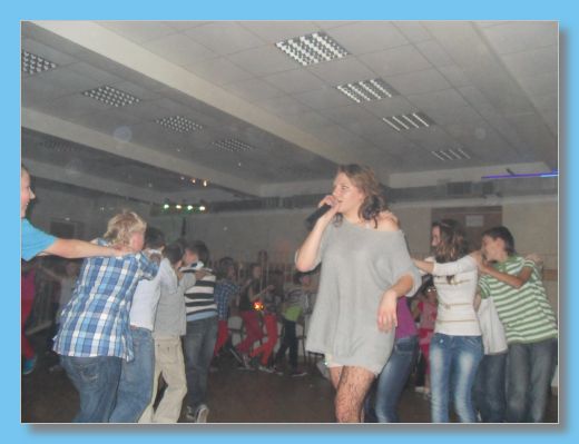 listopad 2012