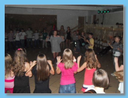 listopad 2012