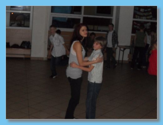 listopad 2012