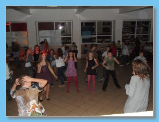 listopad 2012