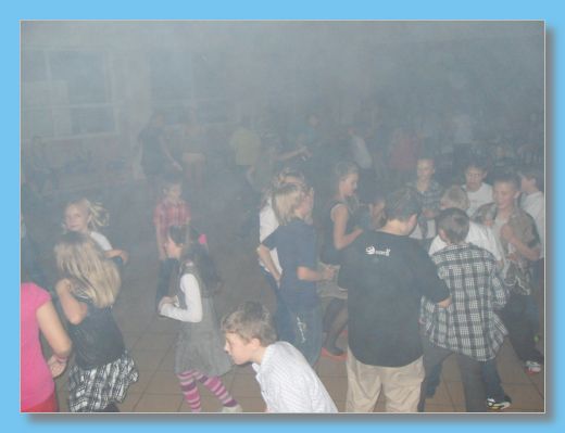 listopad 2012