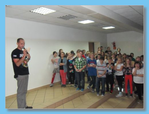 listopad 2012