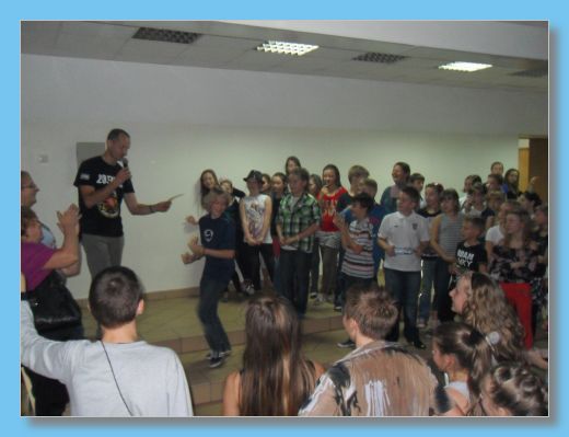 listopad 2012