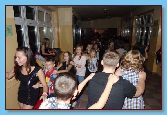 listopad  2014